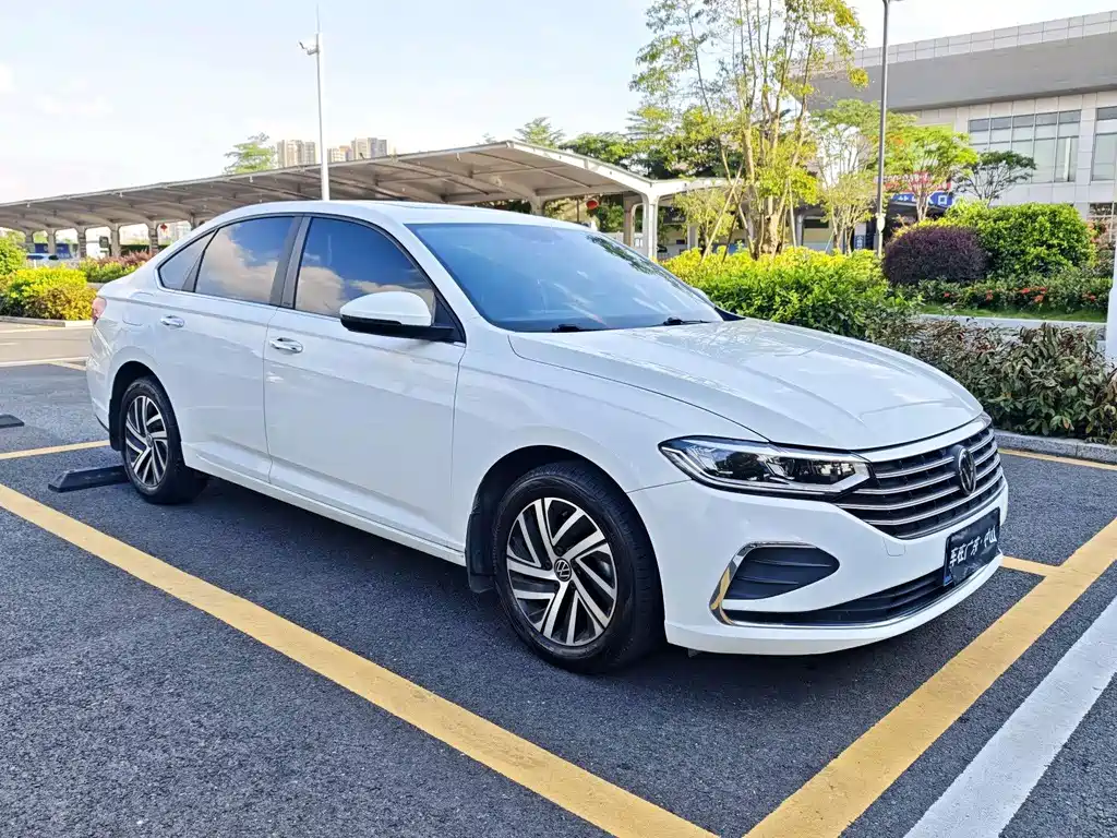 Volkswagen Lavida 2022