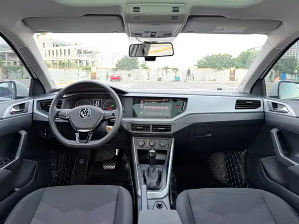 Volkswagen Polo 2022
