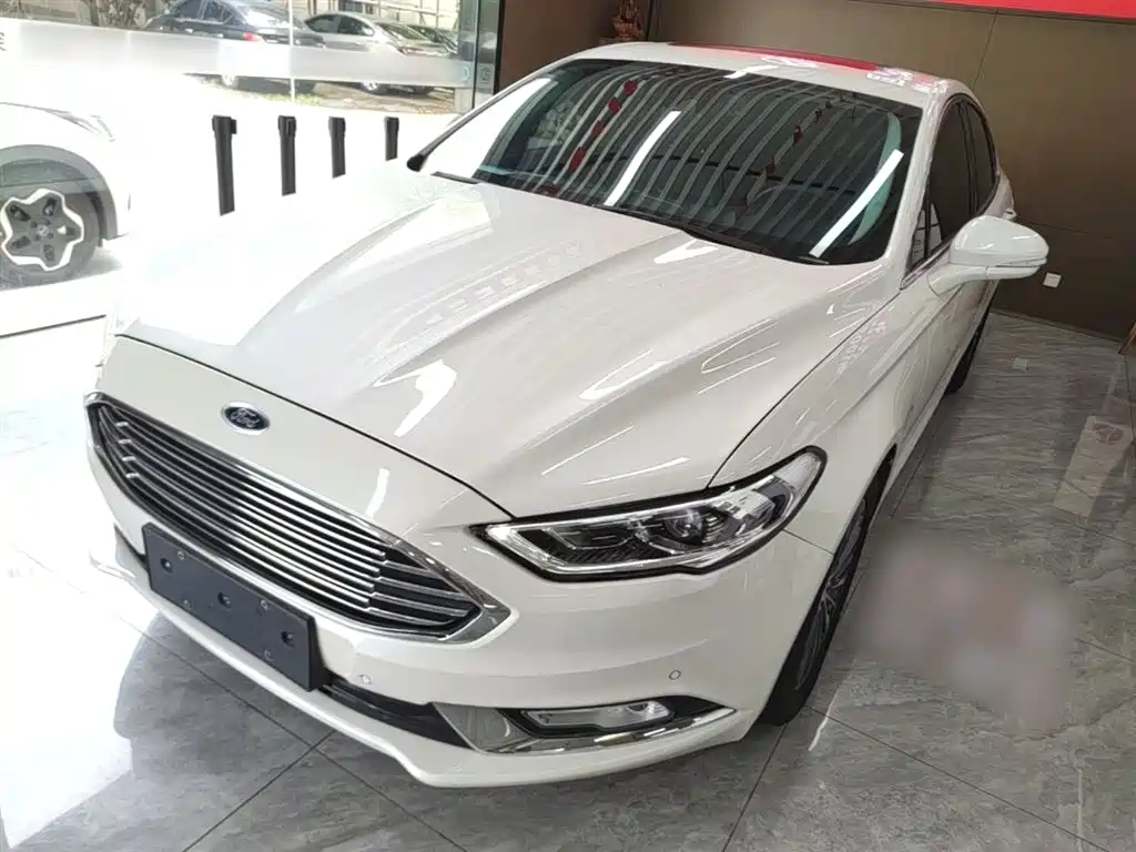Ford Mondeo 2018 — фото 2