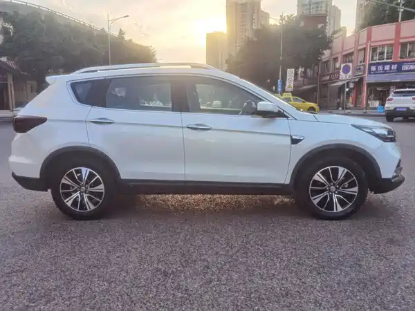 Dongfeng Fengshen AX7 2018