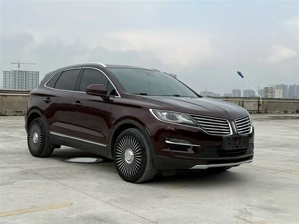 Lincoln MKC 2018 — фото 23