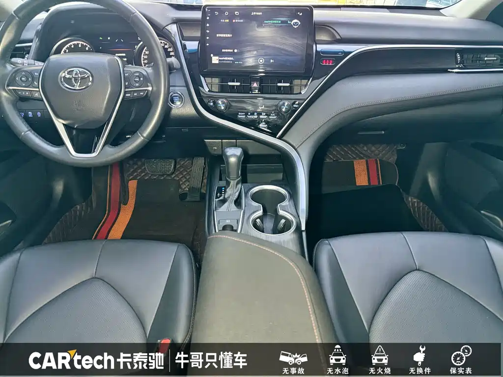 Toyota Camry 2022 — фото 12