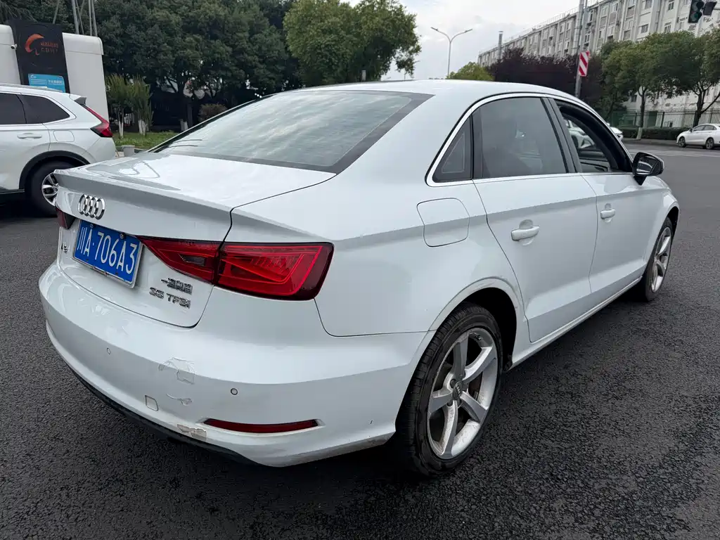 Audi A3 2015 — фото 6