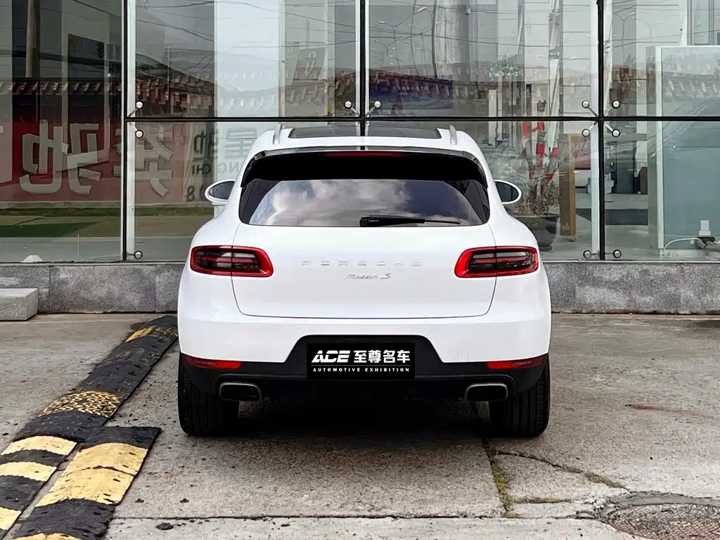 Porsche Macan 2018 — фото 5