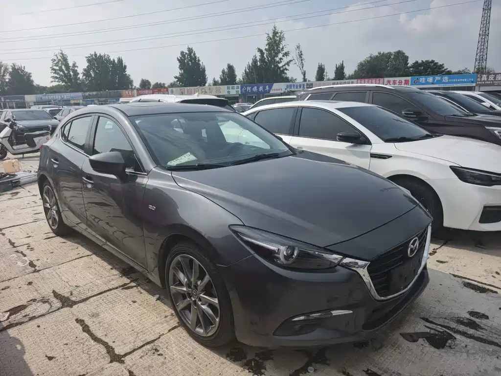 Mazda 3 Axela 2018