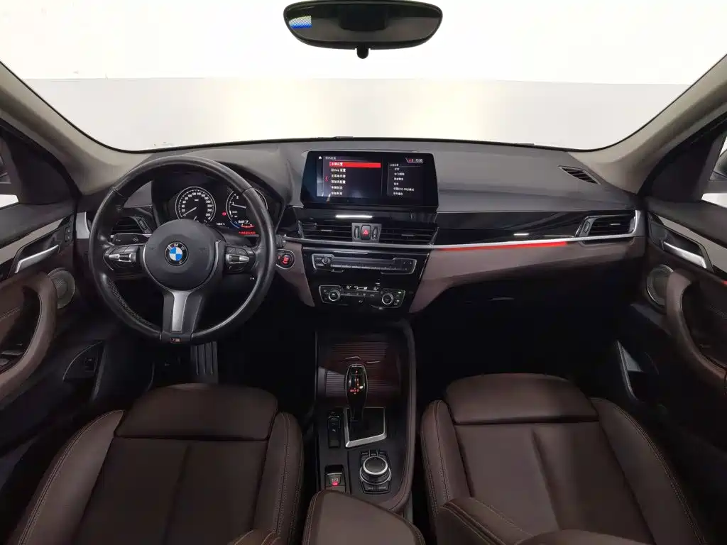 BMW X1 2021 — фото 5
