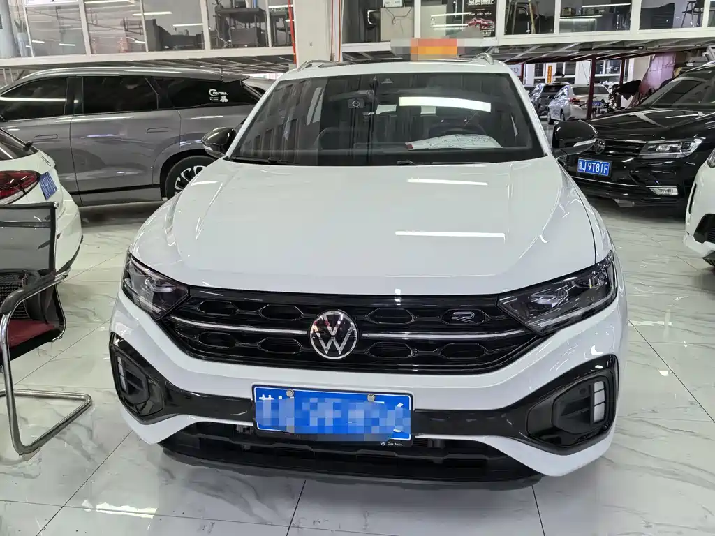 Volkswagen T-Roc 2024 — фото 2