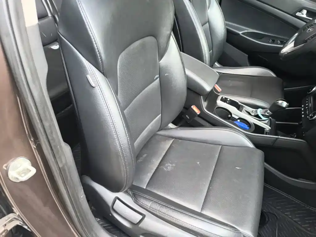 Hyundai Tucson 2017 — фото 25