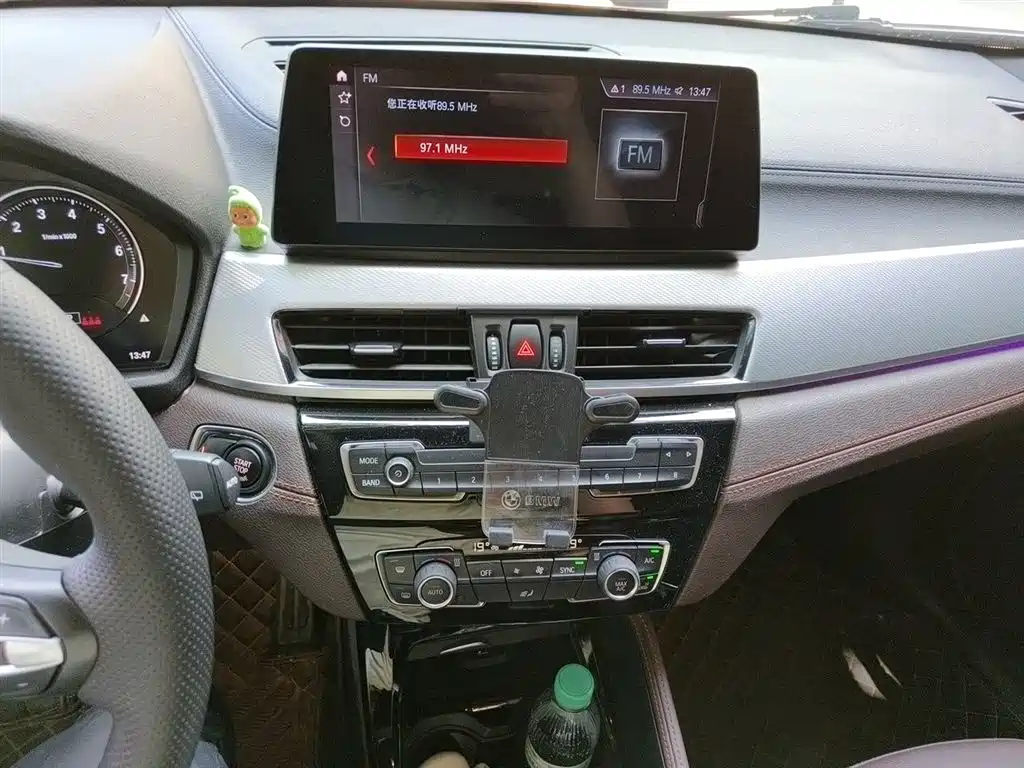BMW X2 2022 — фото 14