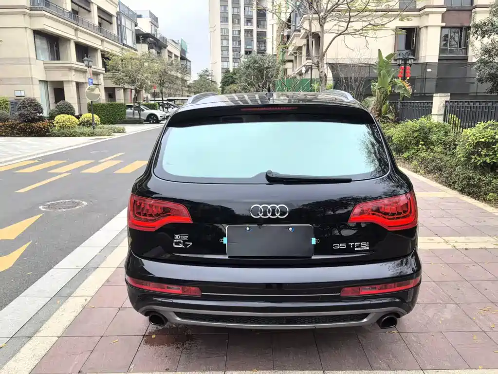 Audi Q7 2015 — фото 4