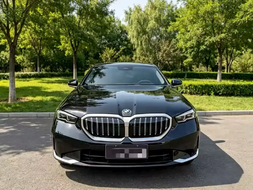 BMW 5 Series 2026