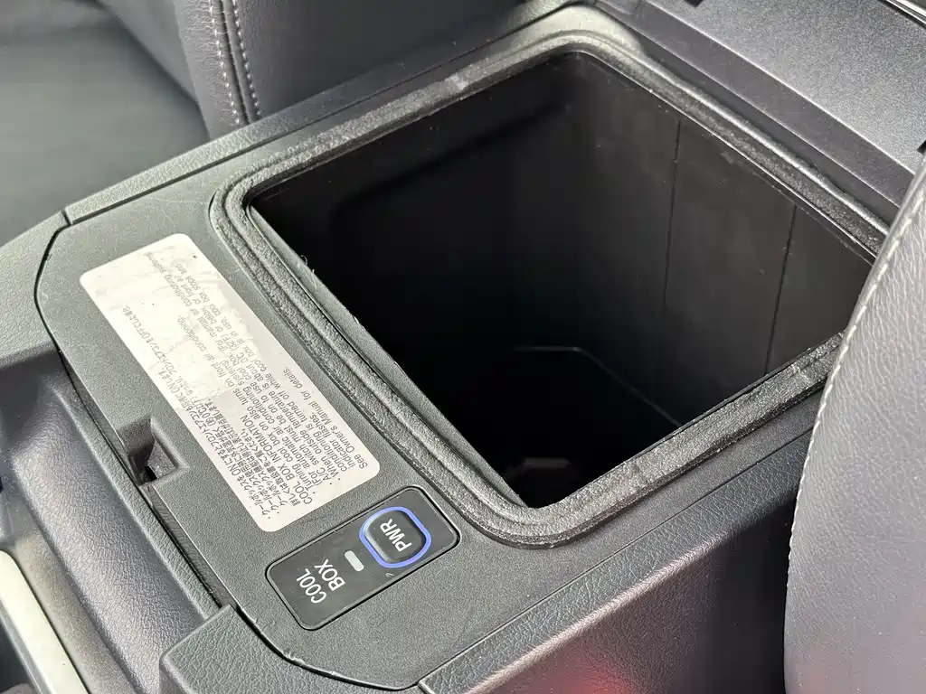 Toyota Prado 2015 — фото 14