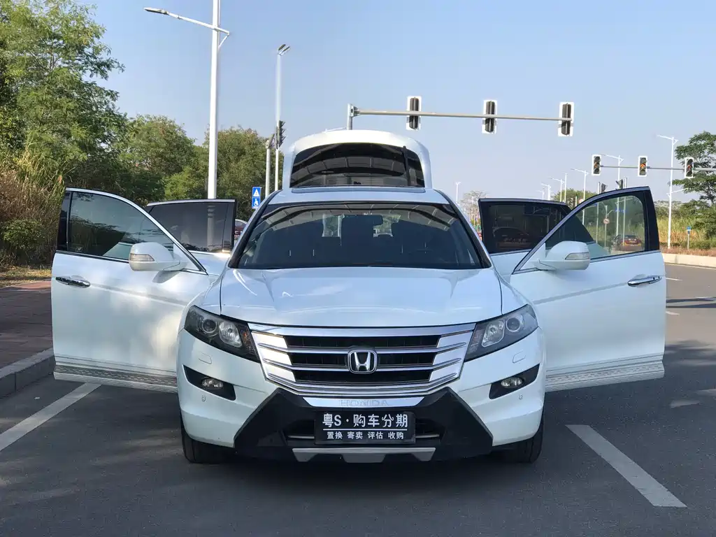 Honda Crosstour 2014 — фото 15