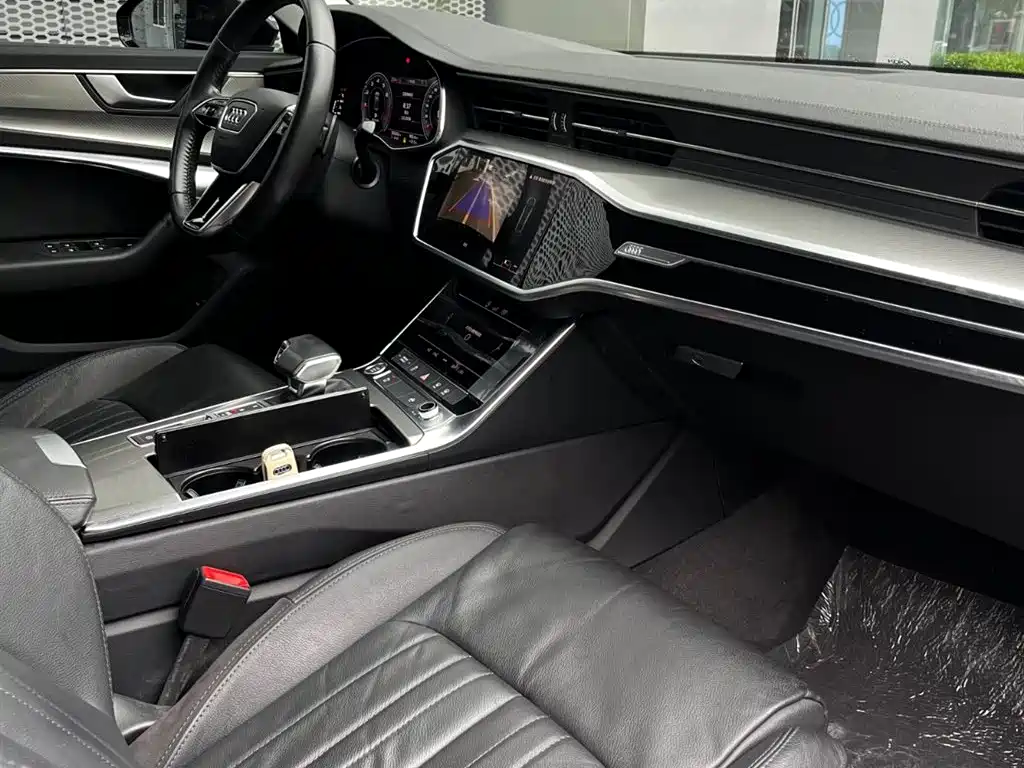 Audi A6L 2020 — фото 17