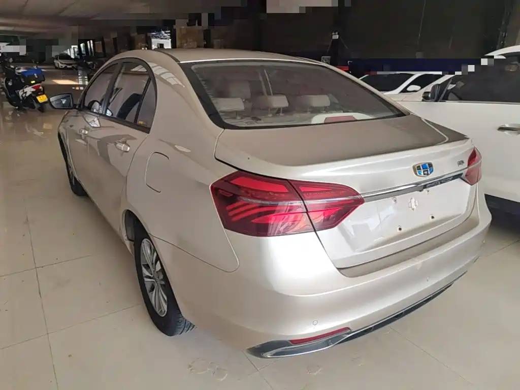 Geely Emgrand 2018