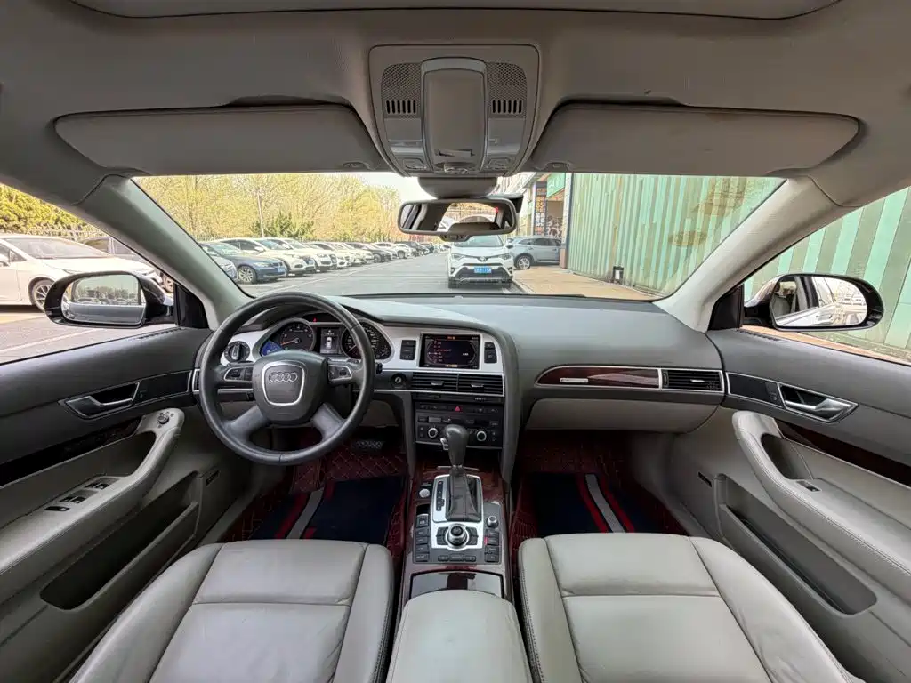 Audi A6L 2012