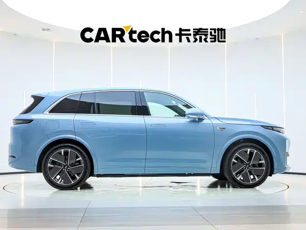 Li Auto L7 2025