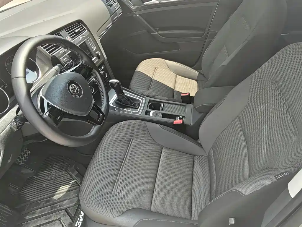 Volkswagen Golf 2017