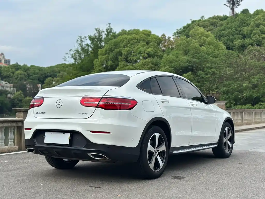 Mercedes-Benz GLC Coupe 2017 — фото 13