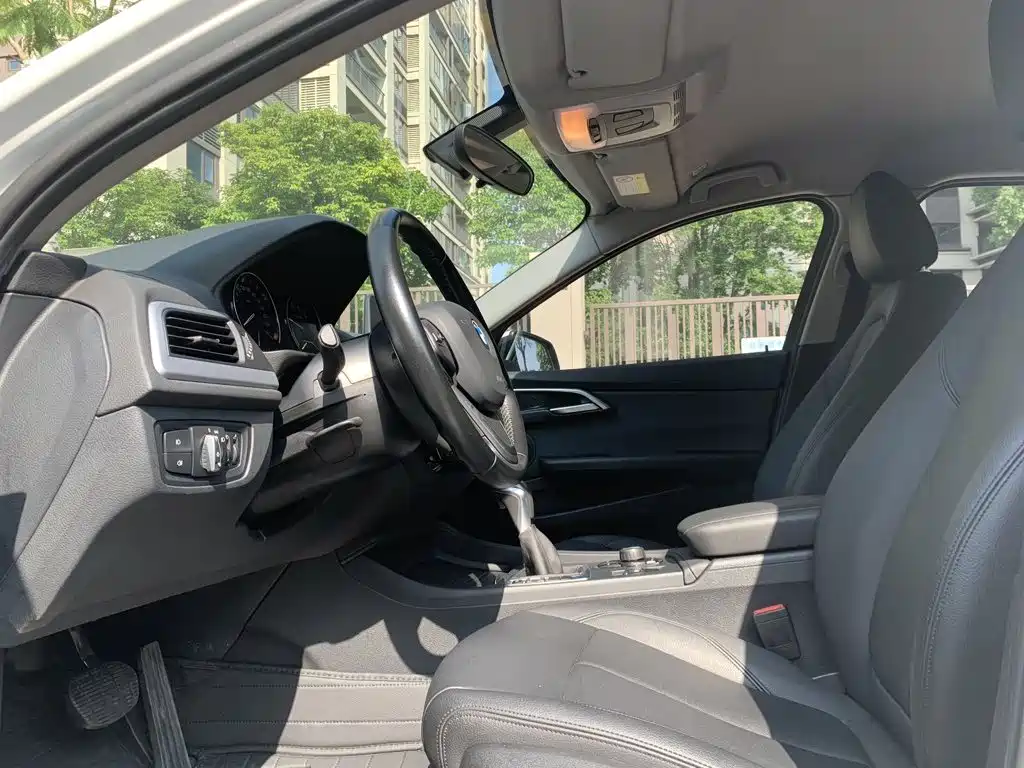 BMW 1 Series 2019
