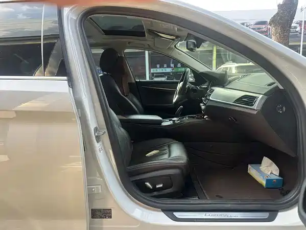 BMW 5 Series 2018
