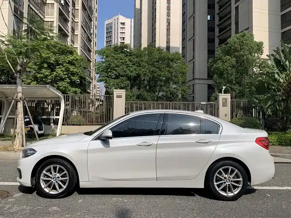 BMW 1 Series 2019