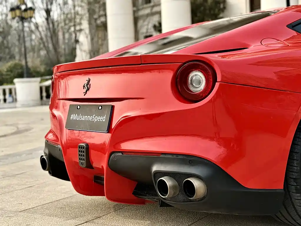 Ferrari F12berlinetta 2015 — фото 12