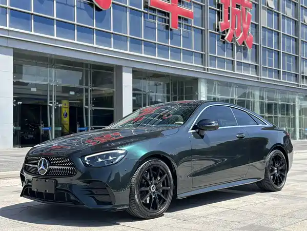 Mercedes-Benz E-Class 2023