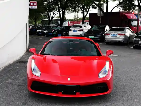 Ferrari 488 2015