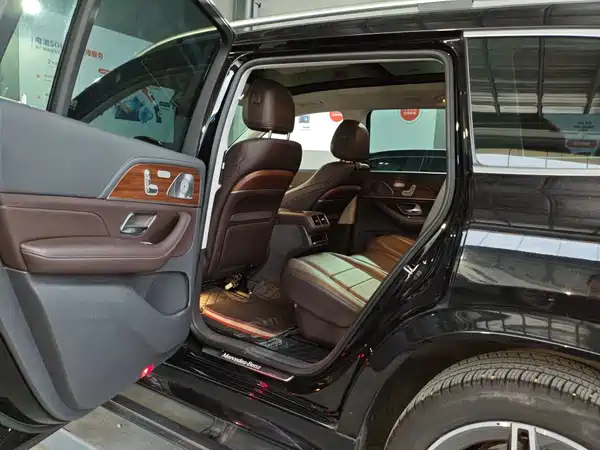 Mercedes-Benz GLS 2020