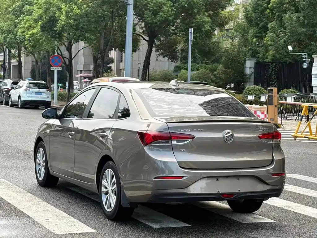 Buick Excelle 2020 — фото 16