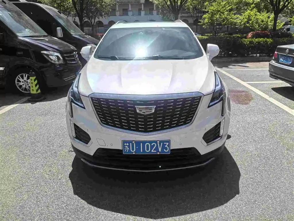 Cadillac XT5 2022 — фото 3
