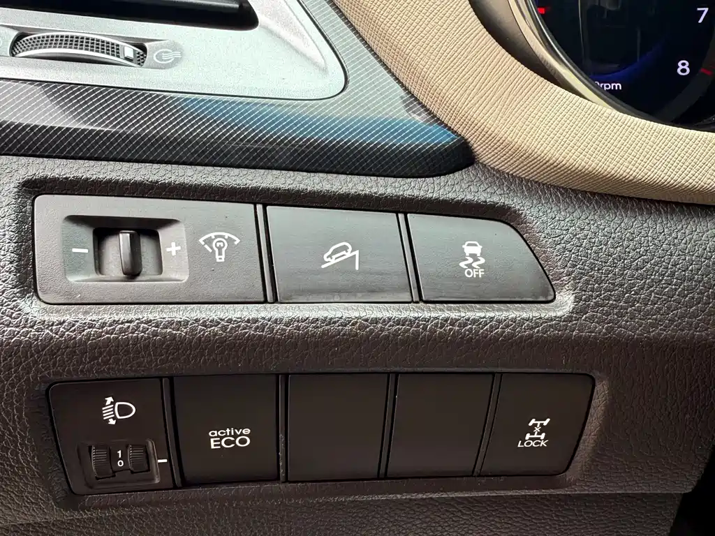 Hyundai Santa Fe 2016 — фото 18