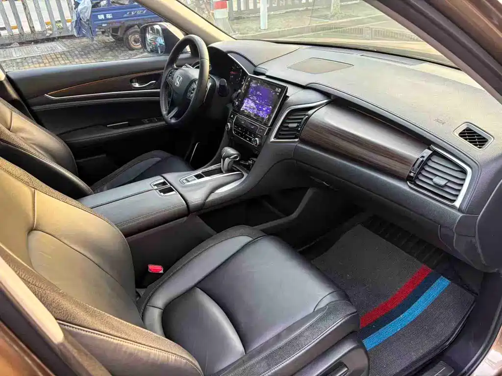 Honda Avancier 2017 — фото 13