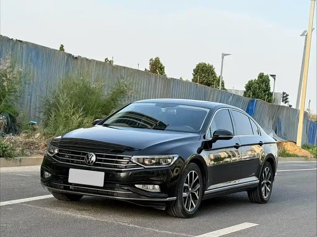 Volkswagen Magotan 2021