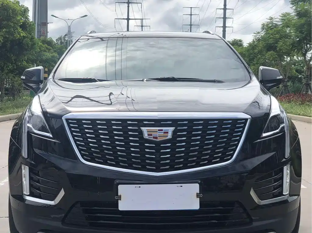 Cadillac XT5 2021 — фото 2