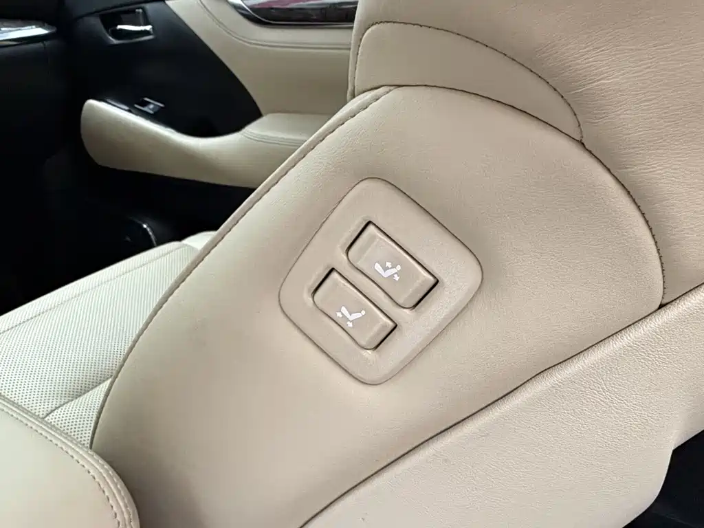 Toyota Vellfire 2019 — фото 17
