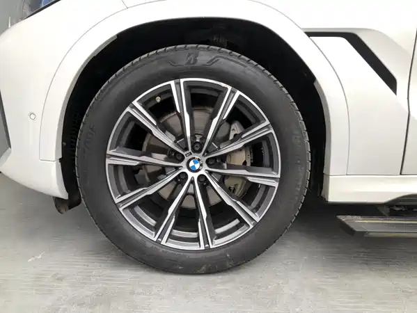 BMW X6 2021