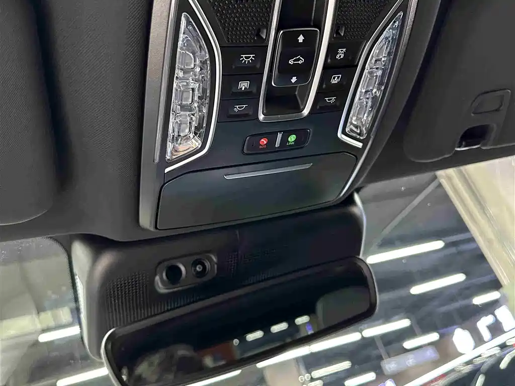 GAC Motor Trumpchi GS8 2022 — фото 13