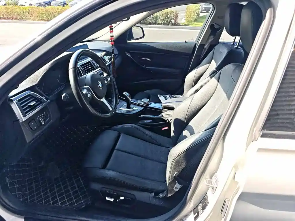 BMW 3 Series 2019