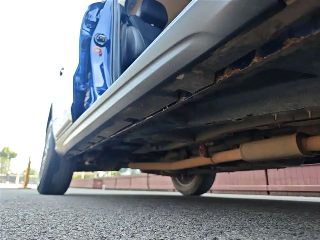 Geely Boyue 2019 — фото 21