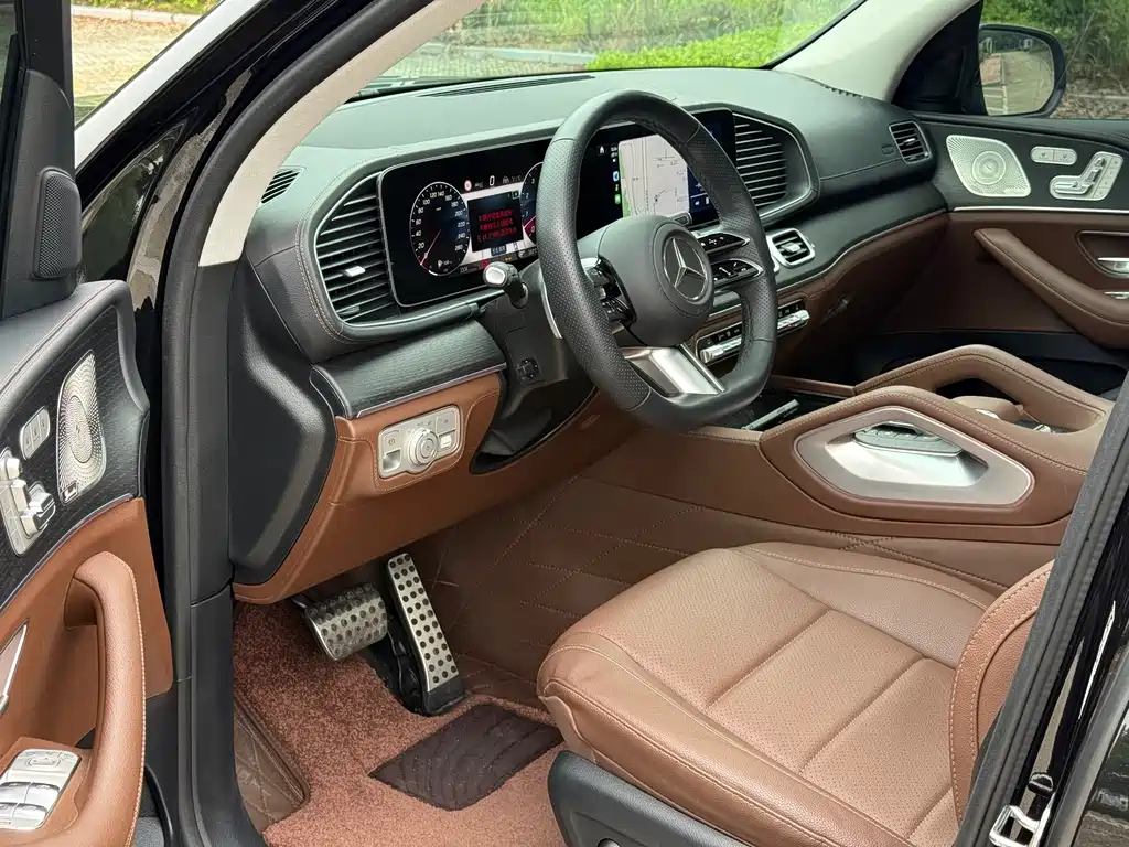 Mercedes-Benz GLS 2025