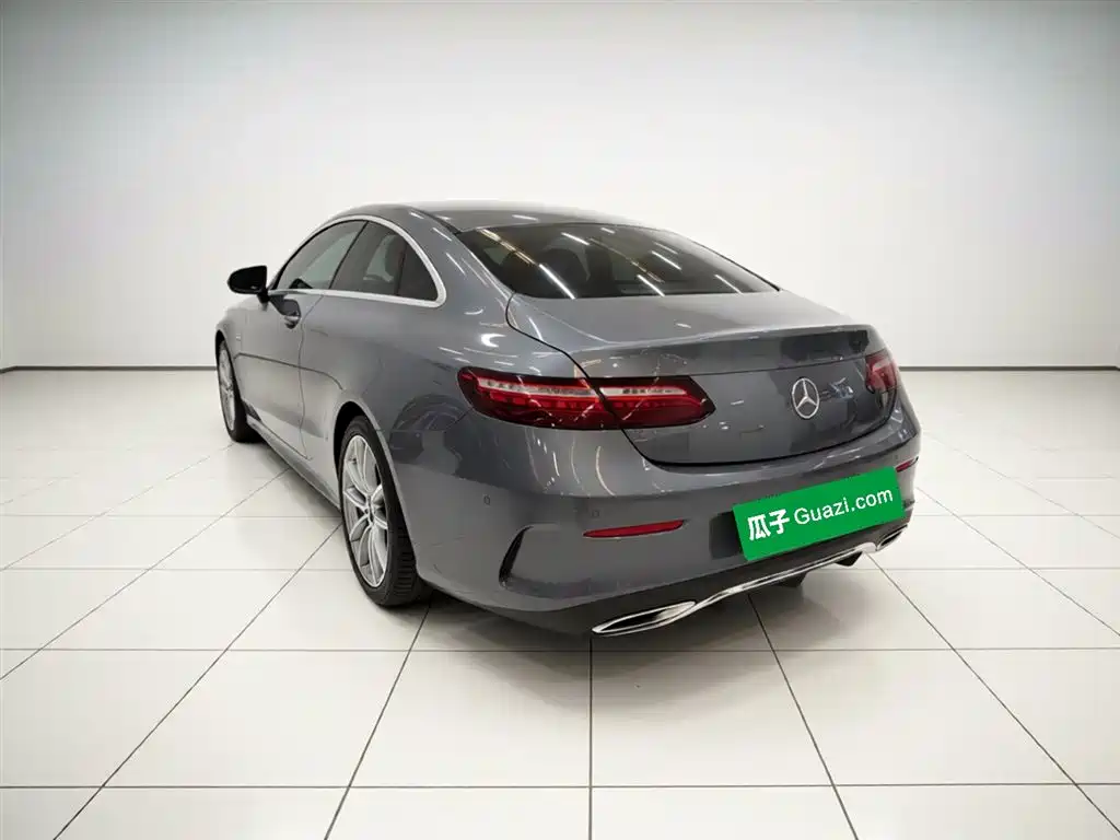 Mercedes-Benz E-Class 2022 — фото 23