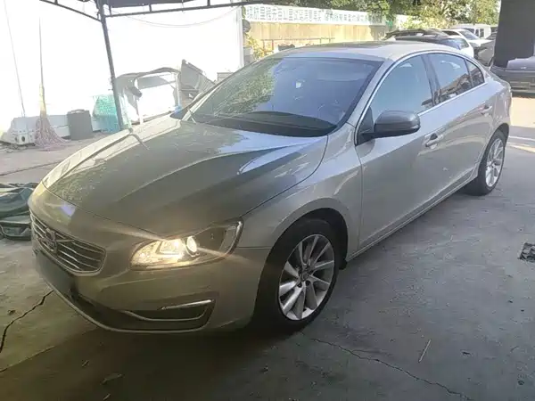 Volvo S60 2017