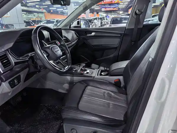 Audi Q5L 2018