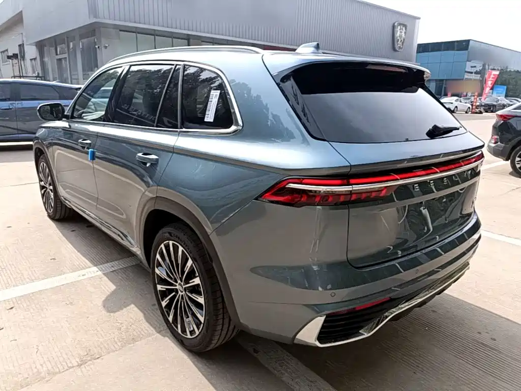 Geely Xingyue L 2026 — фото 5