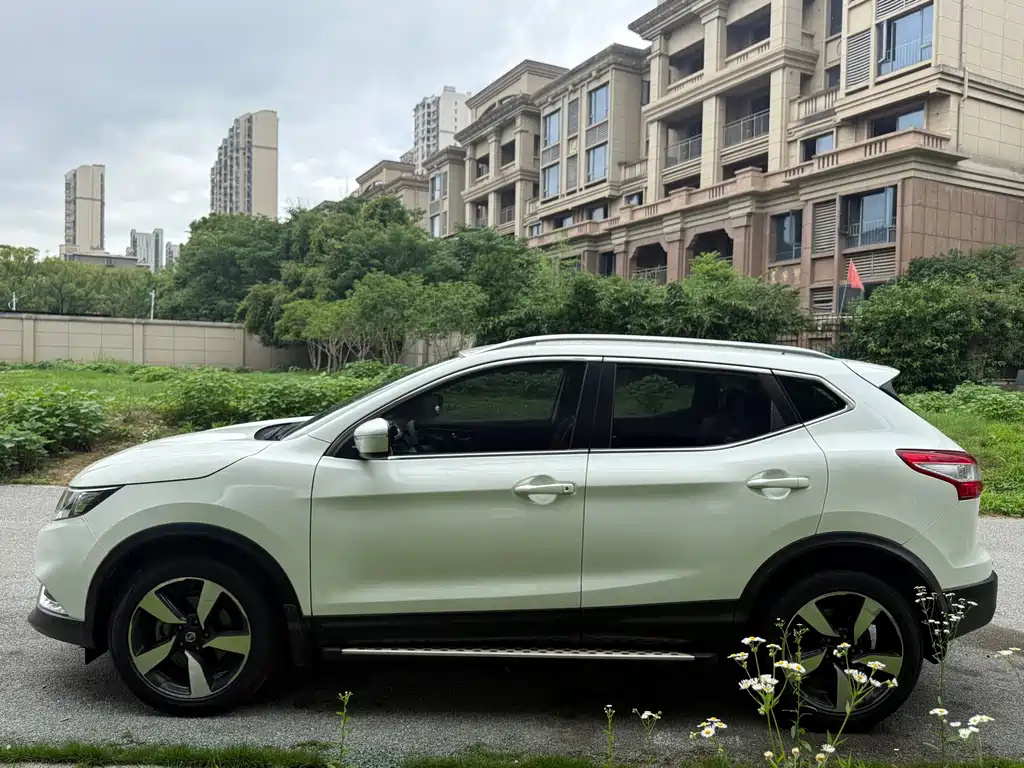 Nissan Qashqai 2018 — фото 3