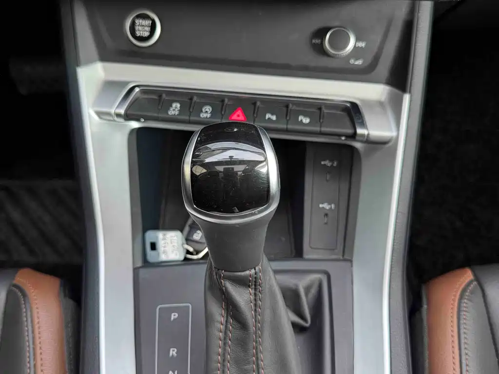 Audi Q3 2022 — фото 13