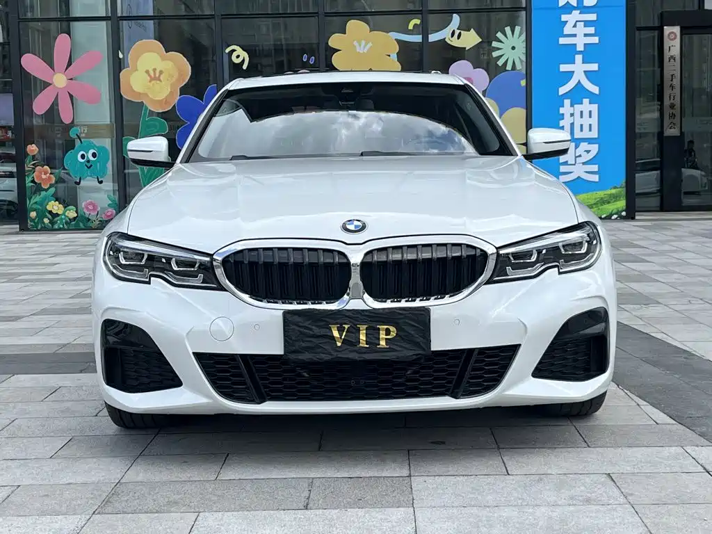 BMW 3 Series 2021