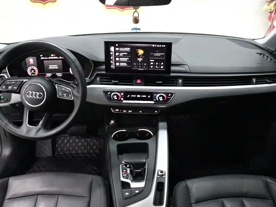 Audi A4 2022 — фото 11